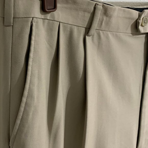 PreLoved, RBM Platinum 42x30 “Tan” Men's Pleated w/Cuffed Leg Dress Pant (T42) - Picture 2 of 9